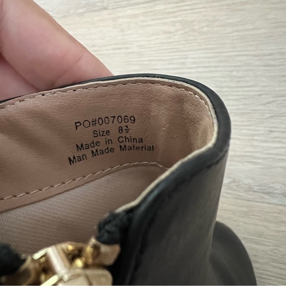 New *Black* Journee Collection “Ellis” Vegan Faux Leather Side Zip Ankle Booties - Picture 11 of 12